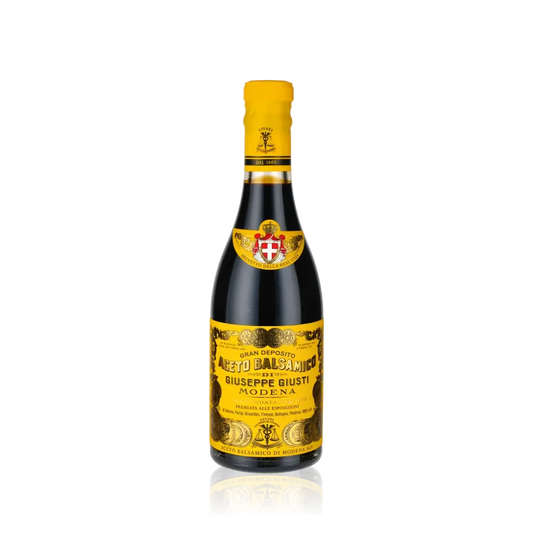 Giuseppe Giusti Aceto Balsamico di Modena Flasche.